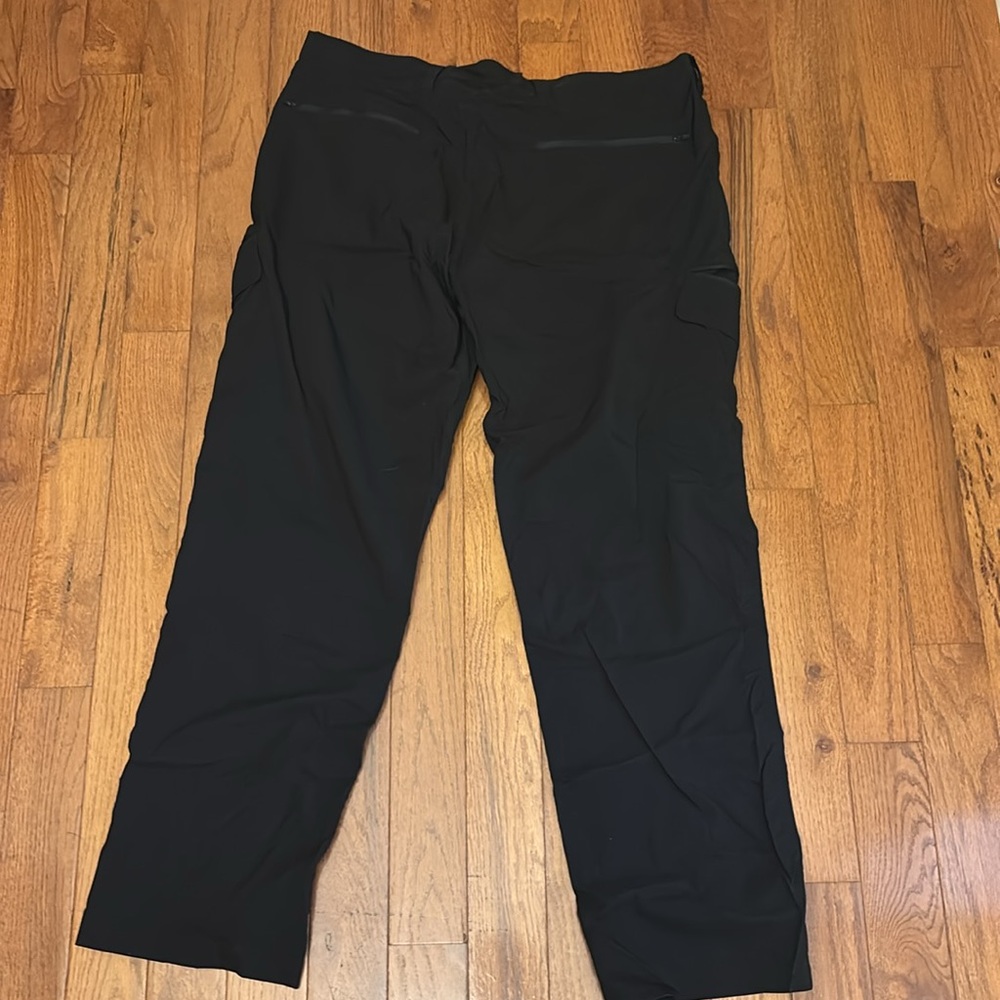 Propper black summer weight pants size 42 - Picture 4 of 4